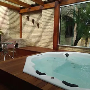 https://chale-do-tabuleiro.santa-catarina-brasil.com