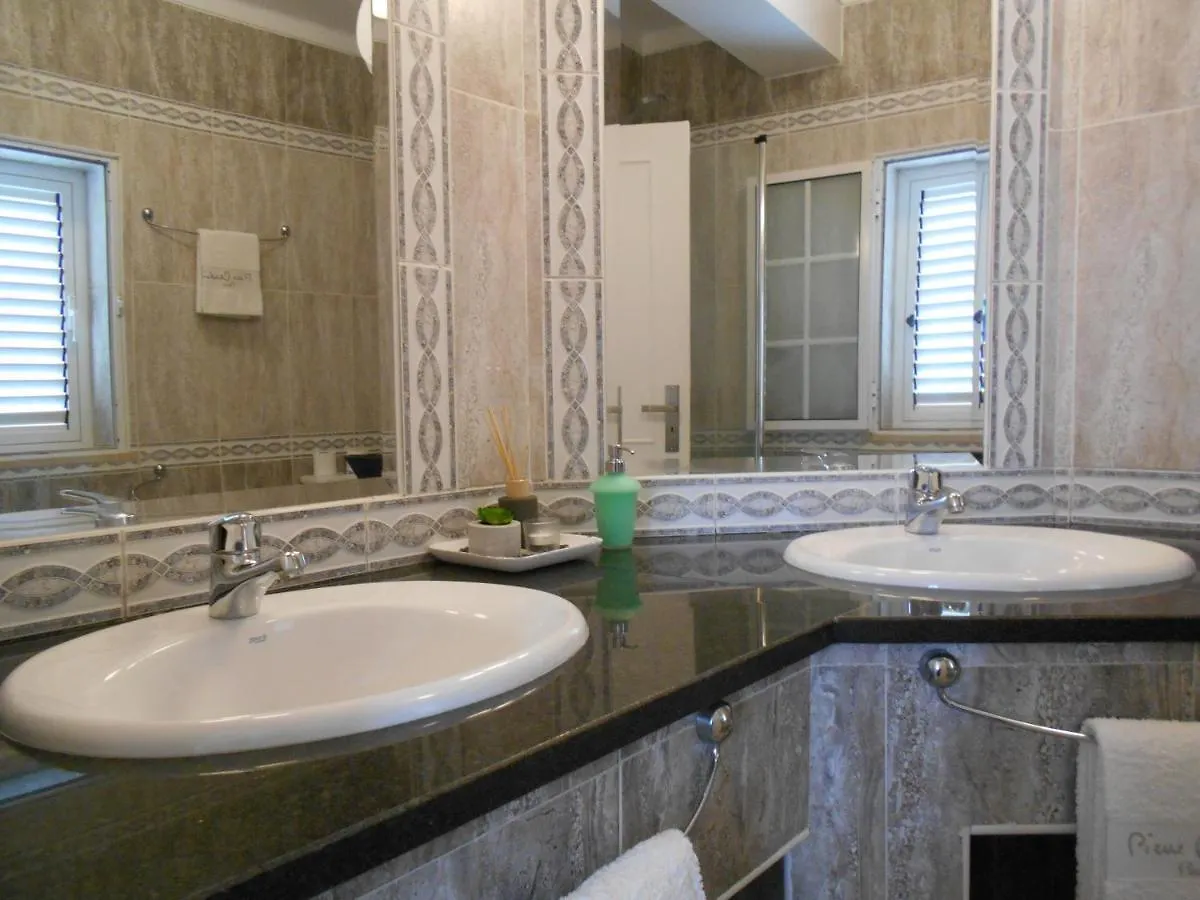 Lovely New House - Guests Apartments